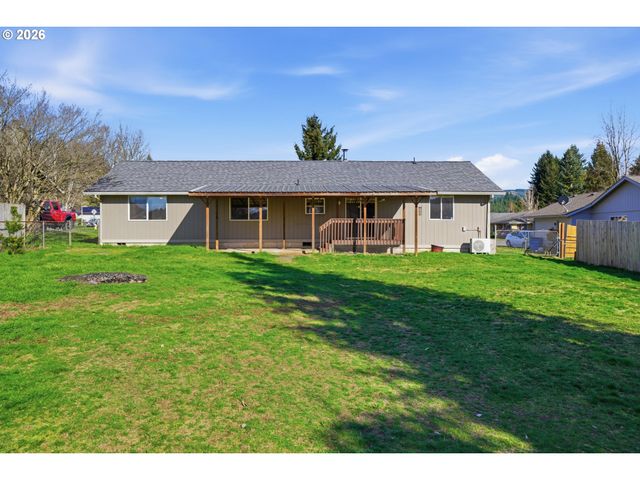 606 N HUBBARD Ave, Yacolt, WA 98675