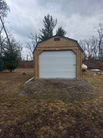 4101 Gayla Drive, Harrison, MI 48625