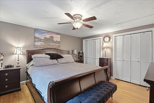 18 Constitution Dr, Plymouth, MA 02360