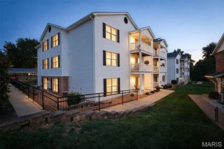 2562 Coppergate Square Drive A, St Louis, MO 63129