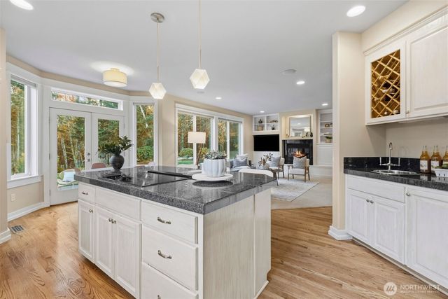 1537 SE Nylace Lane, Port Orchard, WA 98367