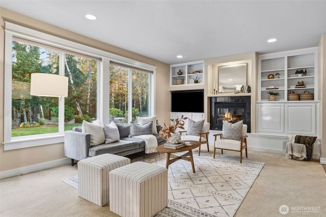 1537 SE Nylace Lane, Port Orchard, WA 98367