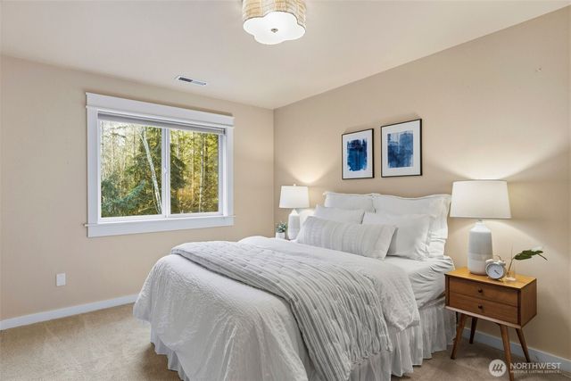 1537 SE Nylace Lane, Port Orchard, WA 98367