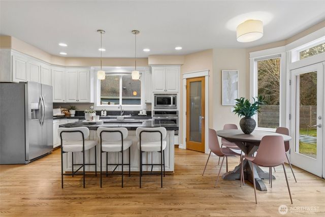 1537 SE Nylace Lane, Port Orchard, WA 98367