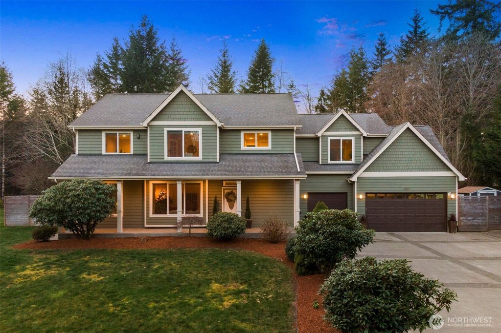 1537 SE Nylace Lane, Port Orchard, WA 98367