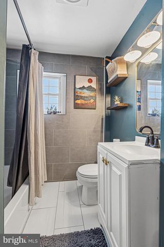 49 KINSHIP RD, Dundalk, MD 21222