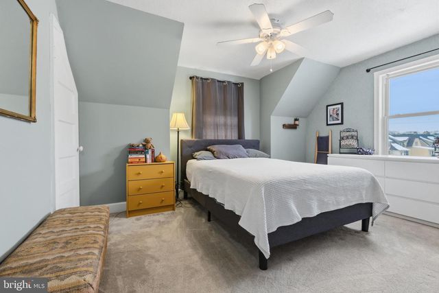 49 KINSHIP RD, Dundalk, MD 21222