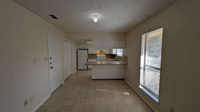 16403 Forest WAY, Austin, TX 78734