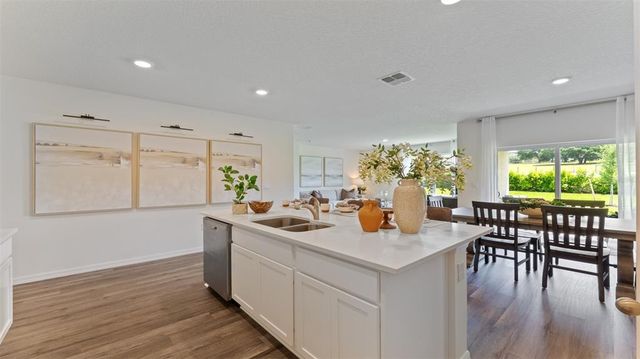 1004 ELLERSTON STREET, Daytona Beach, FL 32124