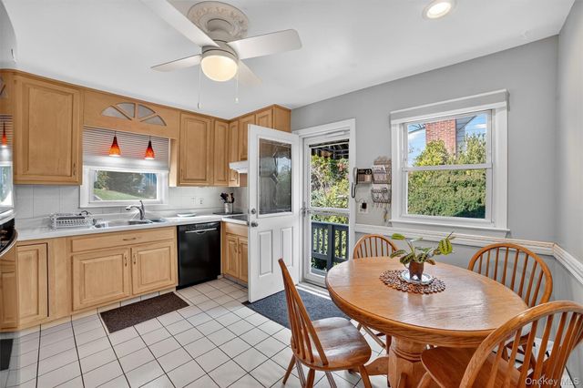 322 Brighton Avenue, Hawthorne, NY 10532