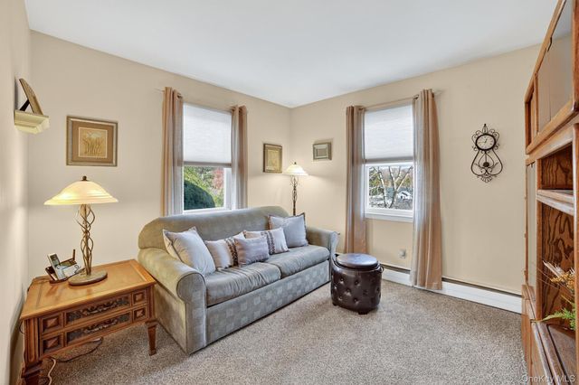 322 Brighton Avenue, Hawthorne, NY 10532