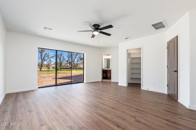 10839 N 59TH Avenue, Glendale, AZ 85304