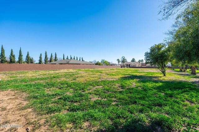 10839 N 59TH Avenue, Glendale, AZ 85304