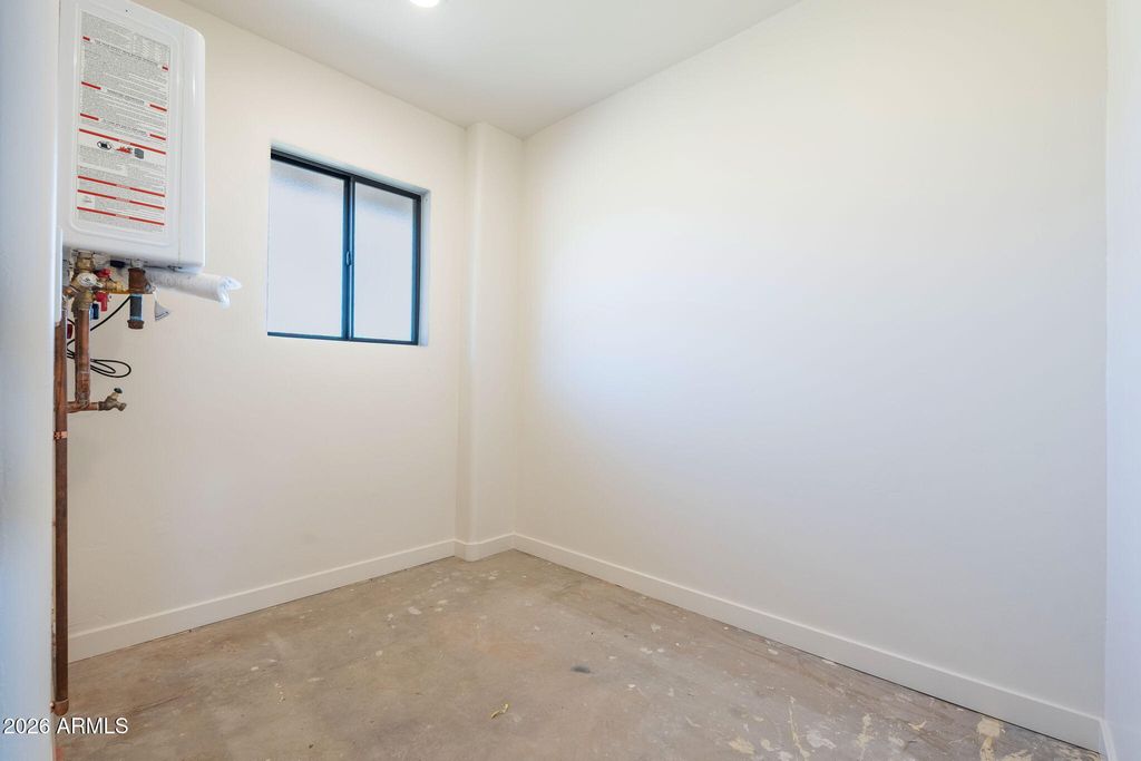 Image 30 of property listing at 10839 N 59TH Avenue, Glendale, AZ 85304
