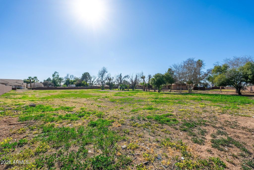 Image 41 of property listing at 10839 N 59TH Avenue, Glendale, AZ 85304