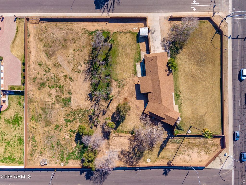 Image 46 of property listing at 10839 N 59TH Avenue, Glendale, AZ 85304