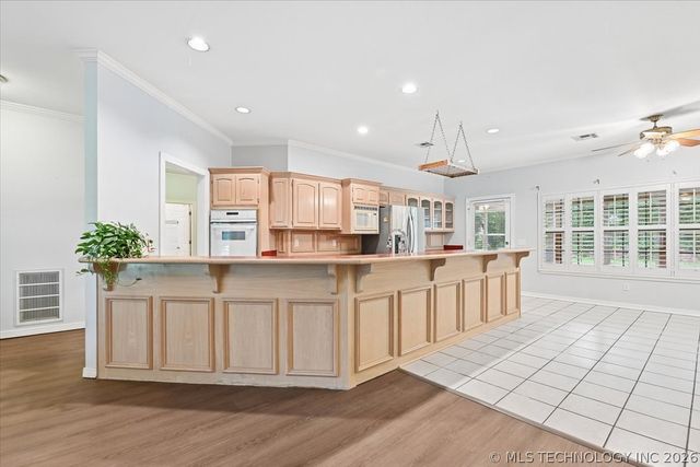 11644 S 76th East Avenue, Bixby, OK 74008