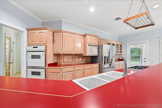 11644 S 76th East Avenue, Bixby, OK 74008