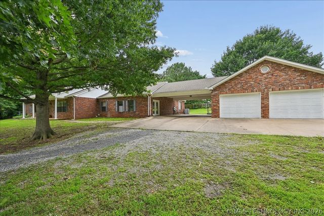 11644 S 76th East Avenue, Bixby, OK 74008