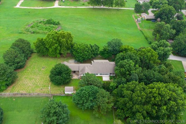 11644 S 76th East Avenue, Bixby, OK 74008