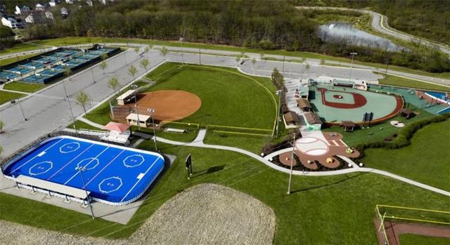 413 Nolan Circle, Cranberry Twp, PA 16066