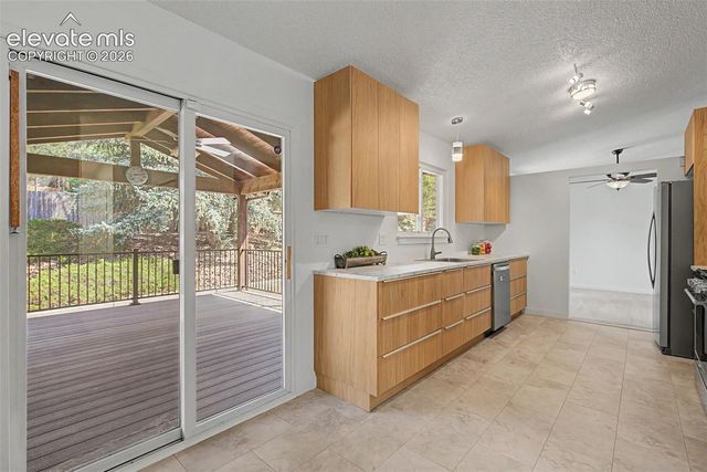 6395 Pulpit Rock Drive, Colorado Springs, CO 80918