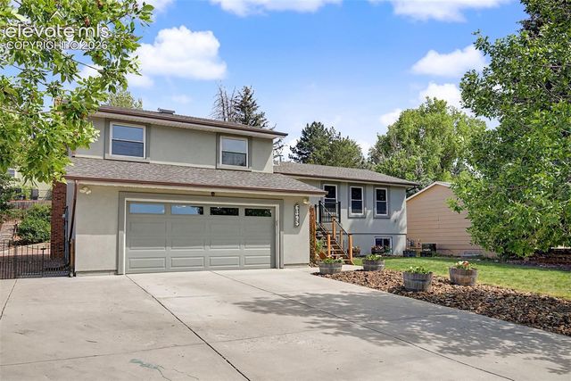 6395 Pulpit Rock Drive, Colorado Springs, CO 80918