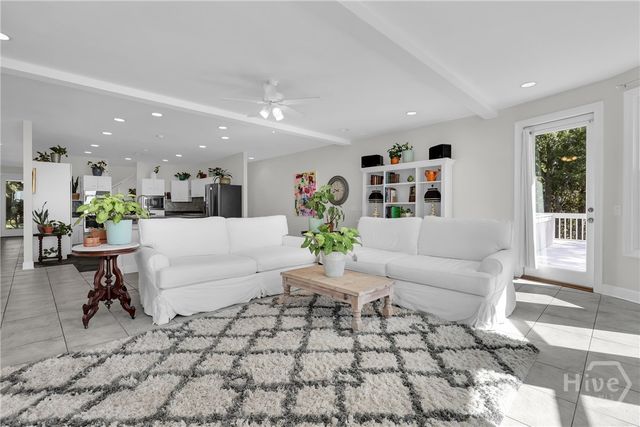 18 Modena Island Drive, Savannah, GA 31411