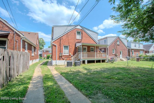 2416 Bradley Ave, Louisville, KY 40217