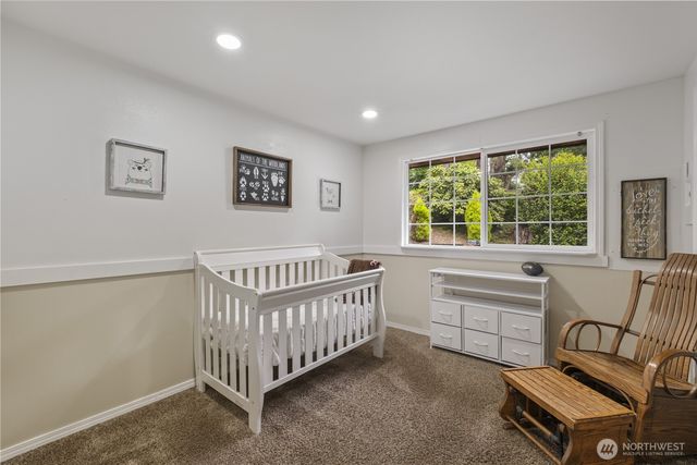 428 W Davies Loop, Lake Stevens, WA 98258