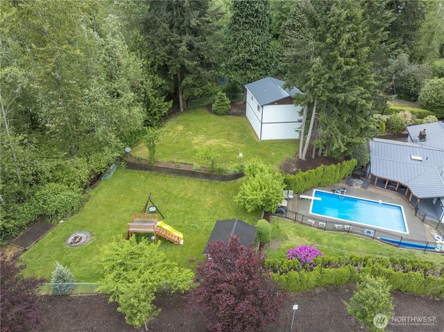 428 W Davies Loop, Lake Stevens, WA 98258