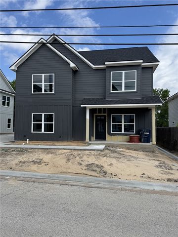 215 Richards Street B, College Station, TX 77840