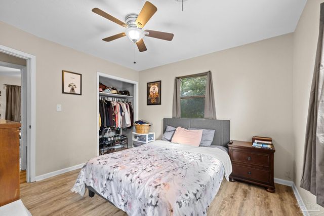 8020 Lawton St, Pensacola, FL 32514