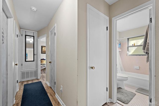 8020 Lawton St, Pensacola, FL 32514