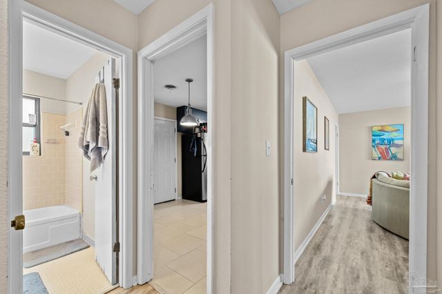 8020 Lawton St, Pensacola, FL 32514