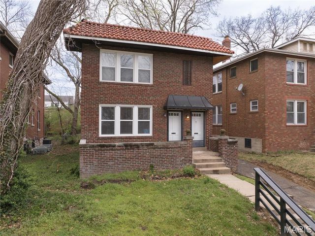 1173 Moorlands Drive, Richmond Heights, MO 63117