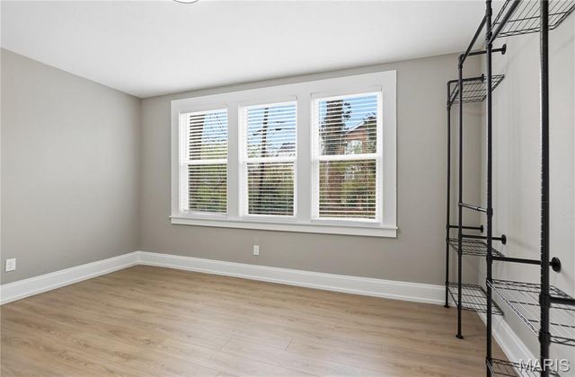 1173 Moorlands Drive, Richmond Heights, MO 63117