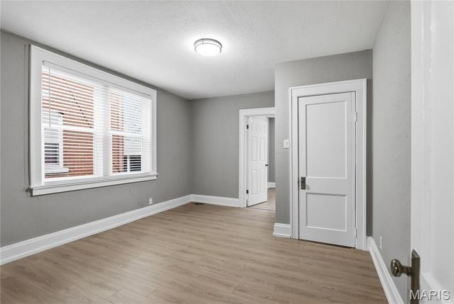 1173 Moorlands Drive, Richmond Heights, MO 63117