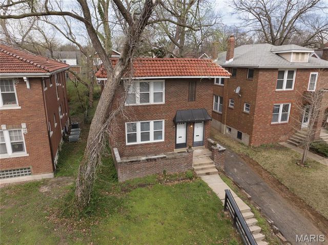 1173 Moorlands Drive, Richmond Heights, MO 63117