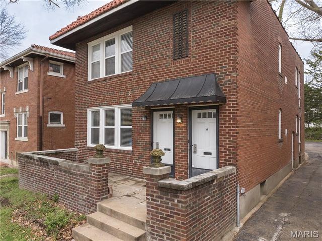 1173 Moorlands Drive, Richmond Heights, MO 63117