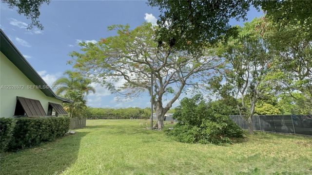 19505 SW 272nd Street, Homestead, FL 33031