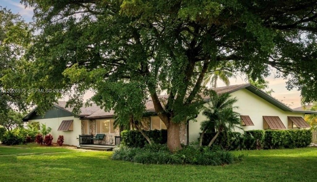 19505 SW 272nd Street, Homestead, FL 33031
