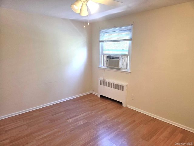 89 Winter Street 2, Lynbrook, NY 11563