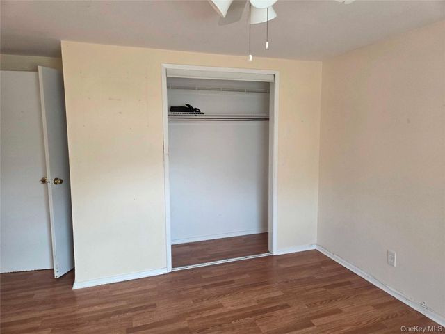 89 Winter Street 2, Lynbrook, NY 11563