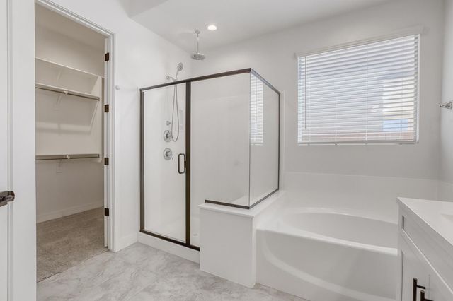 8723 W Vista Avenue, Glendale, AZ 85305