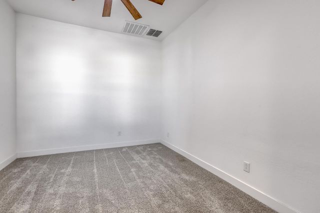 8723 W Vista Avenue, Glendale, AZ 85305