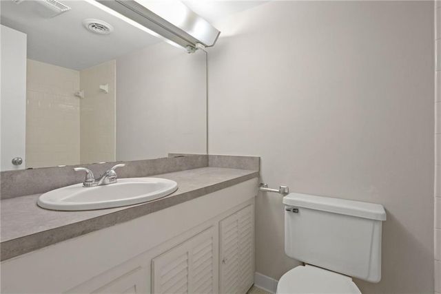 705 Edgewater Trail NW, Sandy Springs, GA 30328