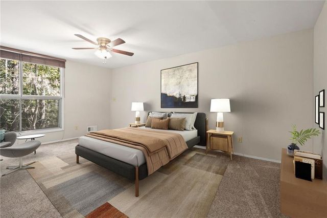 705 Edgewater Trail NW, Sandy Springs, GA 30328