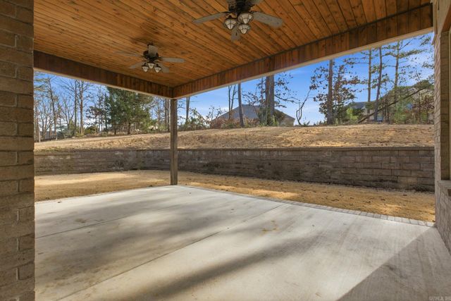 96 Ranch Ridge Road, Little Rock, AR 72223