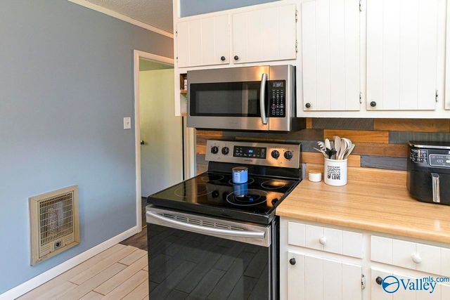 241 Woodland Street, New Market, AL 35761